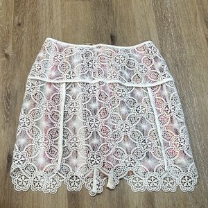 Tularosa White Floral Lace skirt